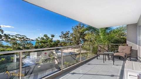 Water Views On Wallawa - Accommodation Main Beach 3