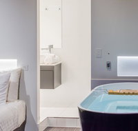 Waterfall Springs Retreat - Accommodation Main Beach