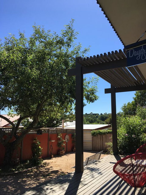 Daydream Cottage - Accommodation Main Beach 11