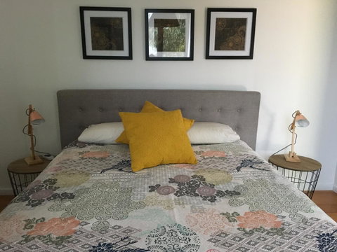 Daydream Cottage - Accommodation Main Beach 1
