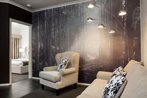 Blazing Stump Motel & Suites - Accommodation Main Beach 7