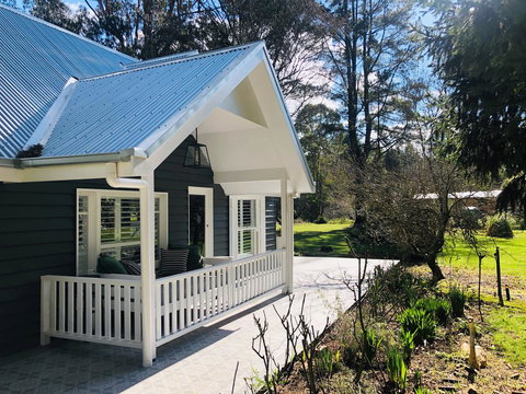 The Orchard - Accommodation Main Beach 10