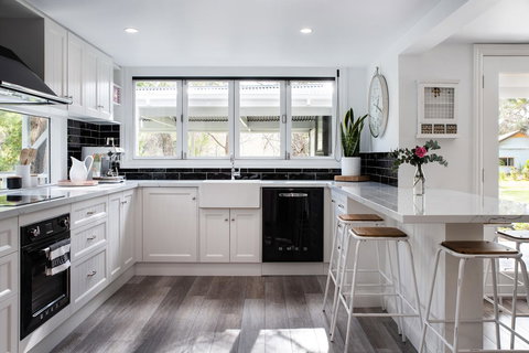 The Orchard - Accommodation Main Beach 21