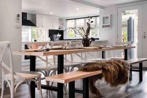 The Orchard - Accommodation Main Beach 12