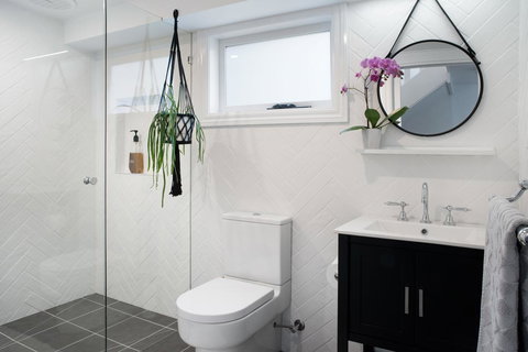 The Orchard - Accommodation Main Beach 6