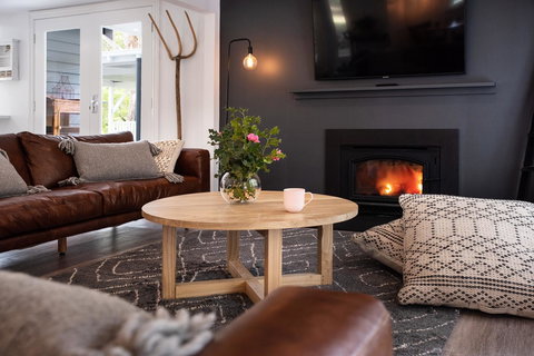 The Orchard - Accommodation Main Beach 11