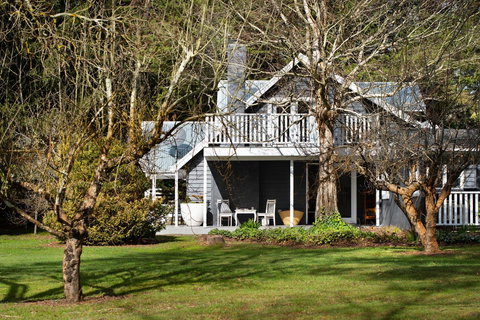 The Orchard - Accommodation Main Beach 22