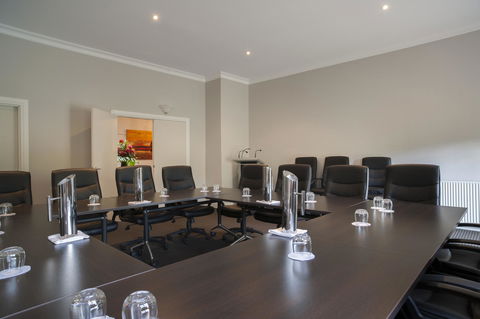 Oscar\'s On The Yarra - Accommodation Main Beach 16