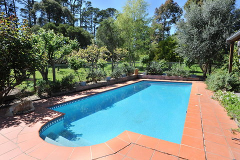 Lavender Farm - Accommodation Main Beach 1