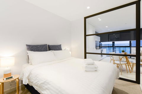 The Canvas Apartment Hotel - Accommodation Main Beach 15