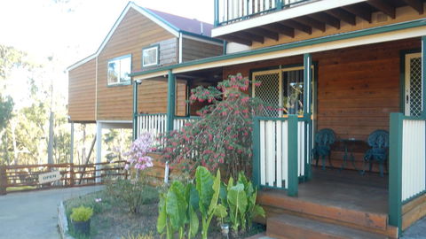 Avala Accommodation Daylesford - Accommodation Main Beach 30