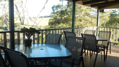 Avala Accommodation Daylesford - Accommodation Main Beach 25