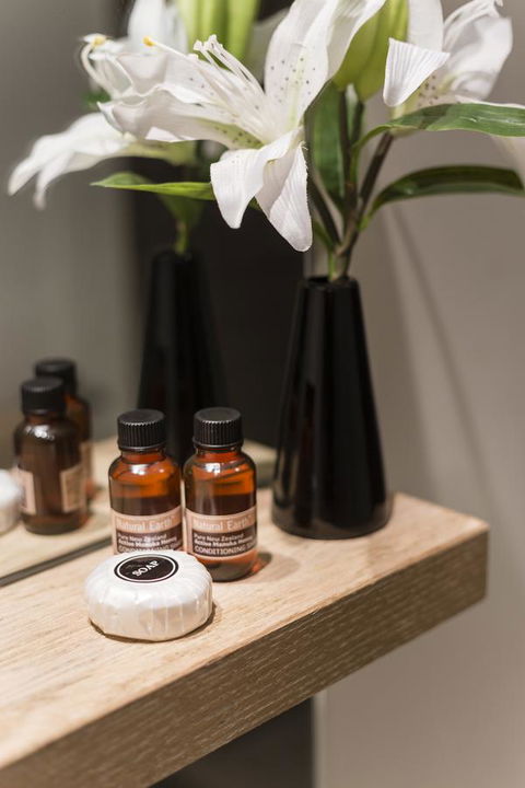 Complete Host 50 Claremont St Apartments - Accommodation Main Beach 9