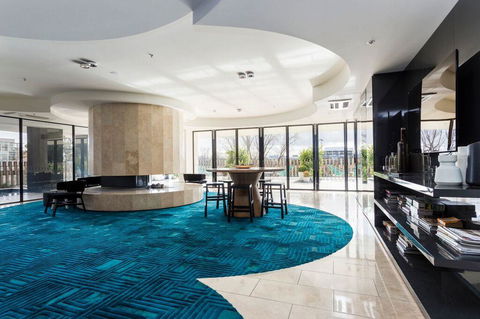 Complete Host 50 Claremont St Apartments - Accommodation Main Beach 28