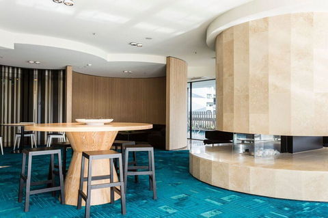 Complete Host 50 Claremont St Apartments - Accommodation Main Beach 26