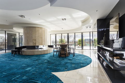 Complete Host 50 Claremont St Apartments - Accommodation Main Beach 5