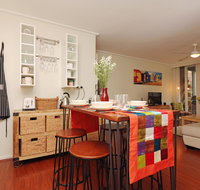 Colour Pop Fitzroy - 3 bedroom pet friendly - Accommodation Main Beach
