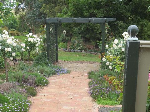 Walnut Cottage Via Leongatha - Accommodation Main Beach 7