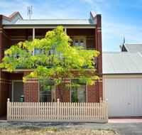 Turner Terrace - Accommodation Main Beach