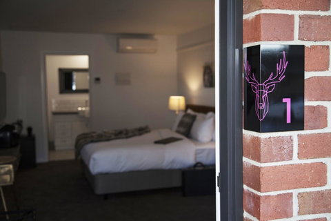 Daylesford Art Motel - Accommodation Main Beach 8
