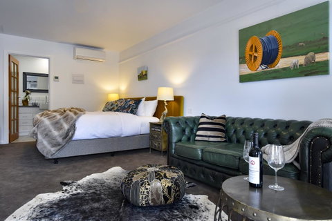 Daylesford Art Motel - Accommodation Main Beach 6