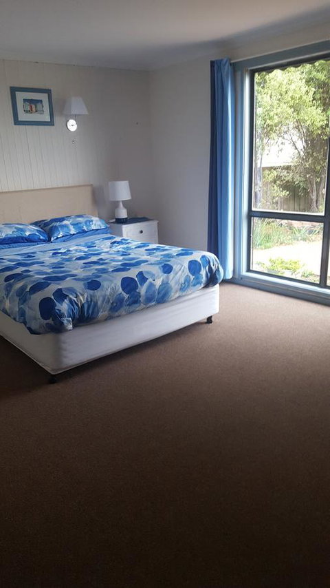 Relax In San Remo - Accommodation Main Beach 40