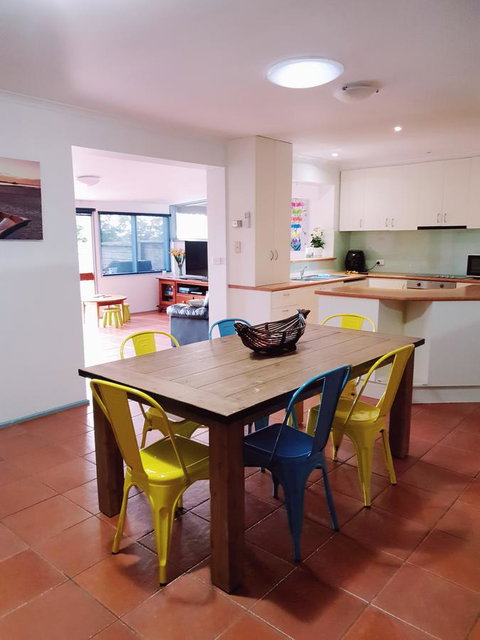 Relax In San Remo - Accommodation Main Beach 28