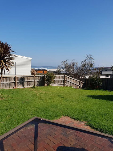 Relax In San Remo - Accommodation Main Beach 30