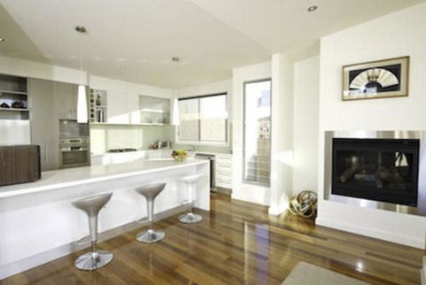 19 Glen Eagles Close - Accommodation Main Beach 7