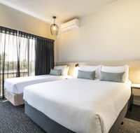 Nightcap at Excelsior Hotel - Accommodation Main Beach