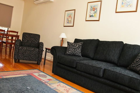 National Hotel Complex Bendigo - Accommodation Main Beach 19