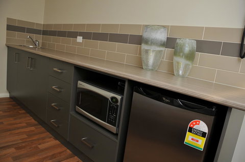 National Hotel Complex Bendigo - Accommodation Main Beach 18