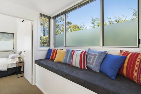 Bask At The Glade - Rejuvenate Stays - Accommodation Main Beach 14