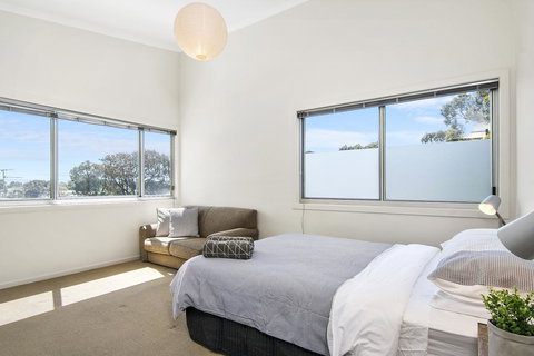 Bask At The Glade - Rejuvenate Stays - Accommodation Main Beach 4