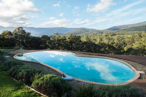 Kangaroo Manor - Accommodation Main Beach 27