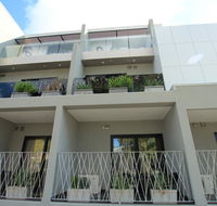 Melrose Apartments - Accommodation Main Beach
