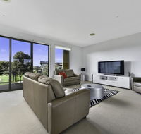 23 Coast Drive Torquay - Accommodation Main Beach