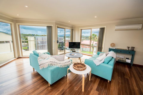 The Pitch - Accommodation Main Beach 0