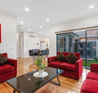 Biggs Villas Melbourne - Accommodation Main Beach