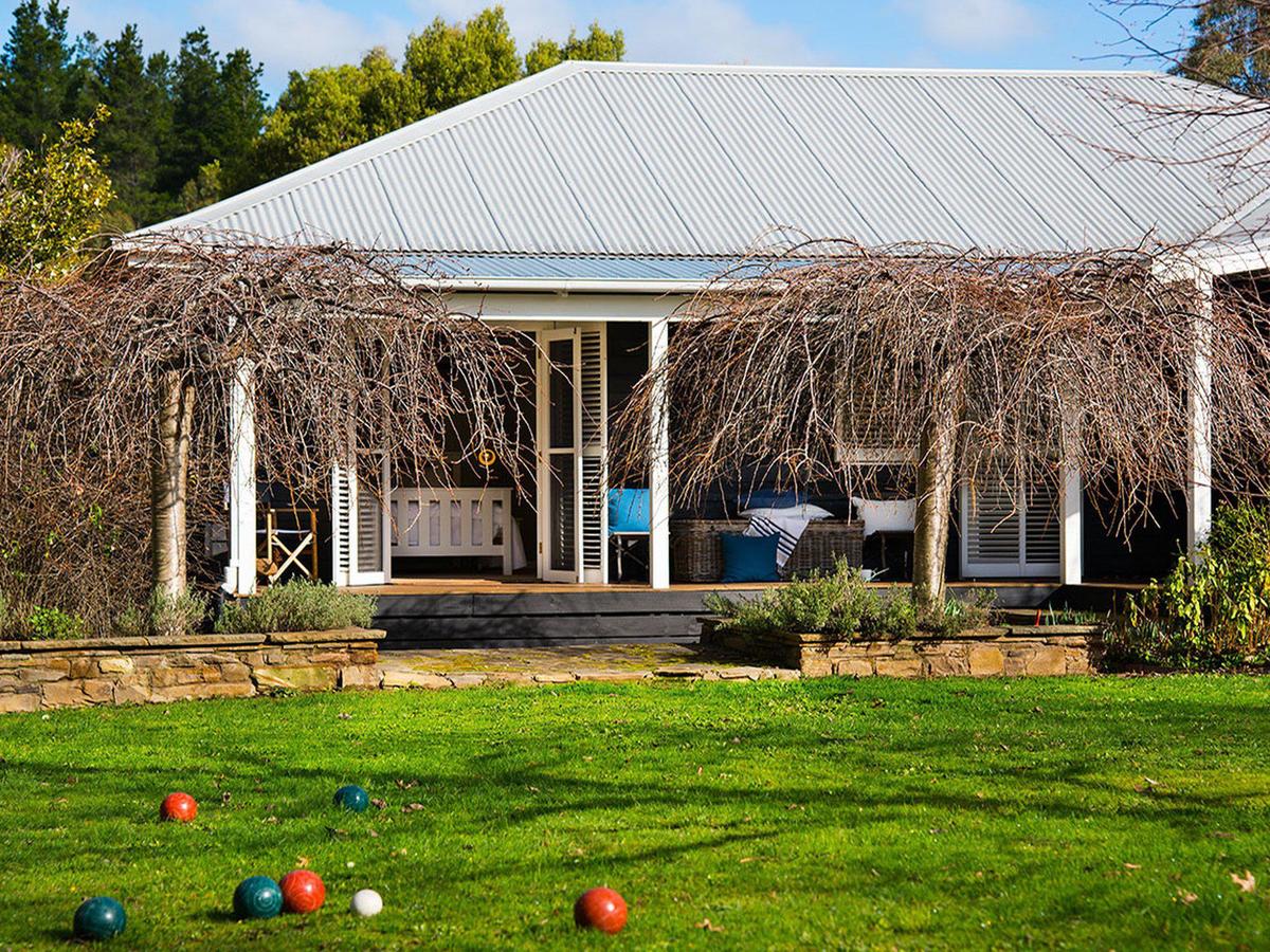 Glenlyon VIC Accommodation Main Beach