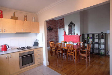 Montabella - Accommodation Main Beach 9