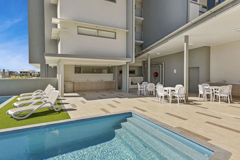 Aquarius Kawana - Accommodation Main Beach 3