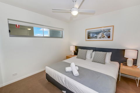 Aquarius Kawana - Accommodation Main Beach 32