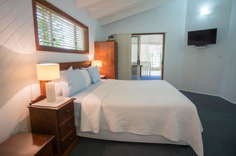 Debbie\'s Place - Accommodation Main Beach 20