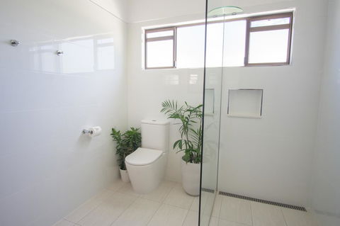 Debbie\'s Place - Accommodation Main Beach 6