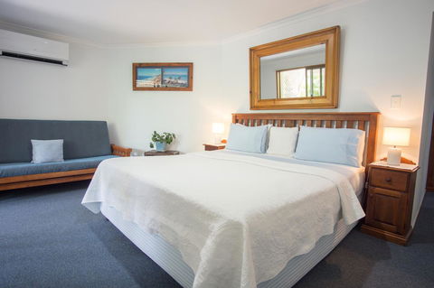 Debbie\'s Place - Accommodation Main Beach 18