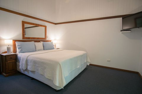 Debbie\'s Place - Accommodation Main Beach 38