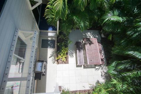 Debbie\'s Place - Accommodation Main Beach 25