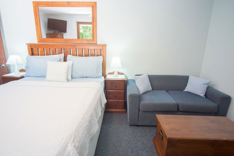 Debbie\'s Place - Accommodation Main Beach 2