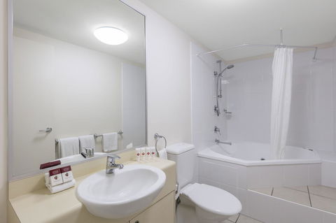 Ramada By Wyndham Marcoola Beach - Accommodation Main Beach 8